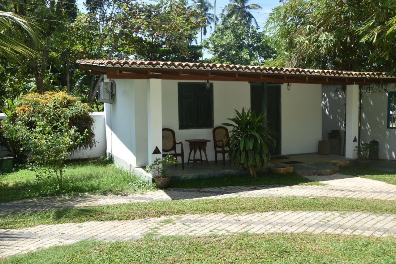 Sethra Villa Bentota Exterior photo