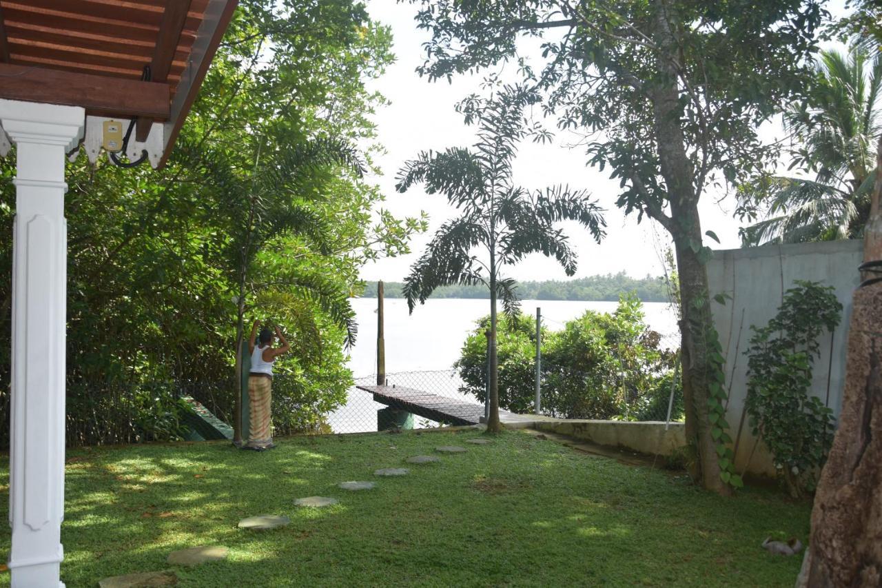Sethra Villa Bentota Exterior photo
