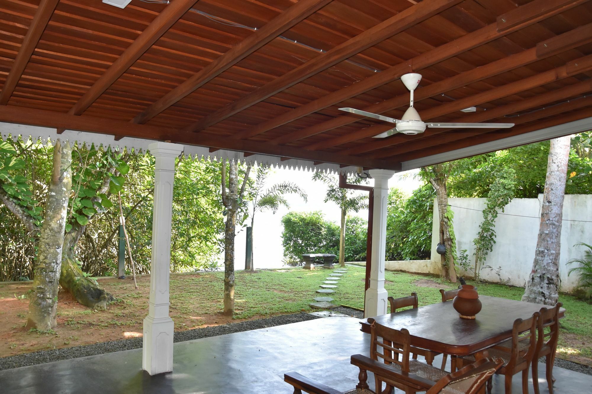 Sethra Villa Bentota Exterior photo